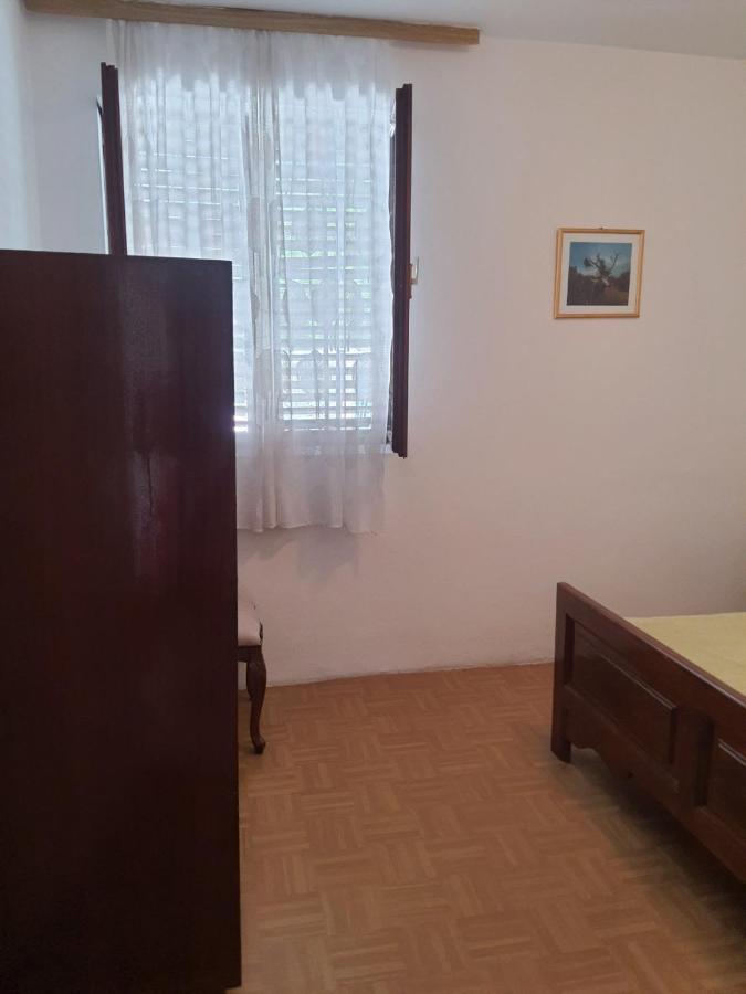 Apartments Andjus Sveti Stefan Esterno foto