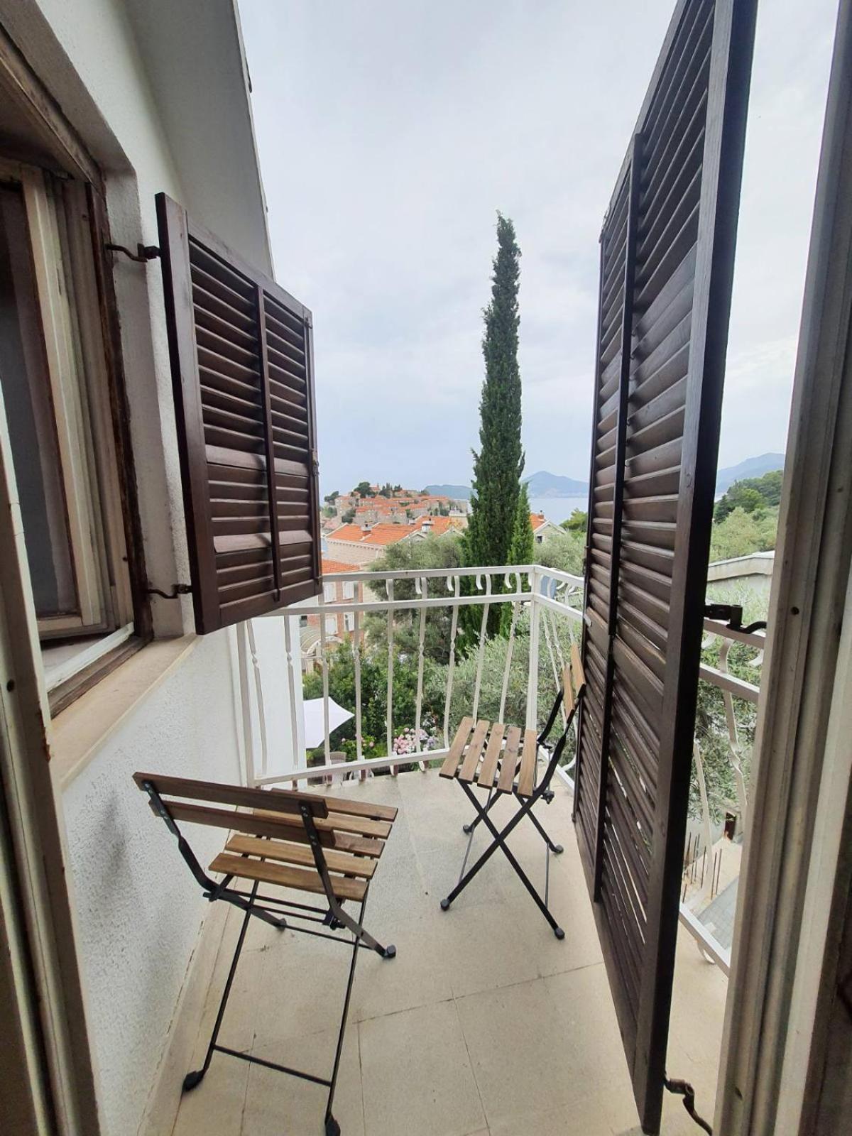Apartments Andjus Sveti Stefan Esterno foto