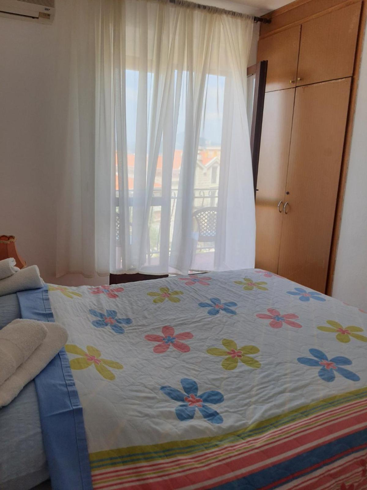 Apartments Andjus Sveti Stefan Esterno foto